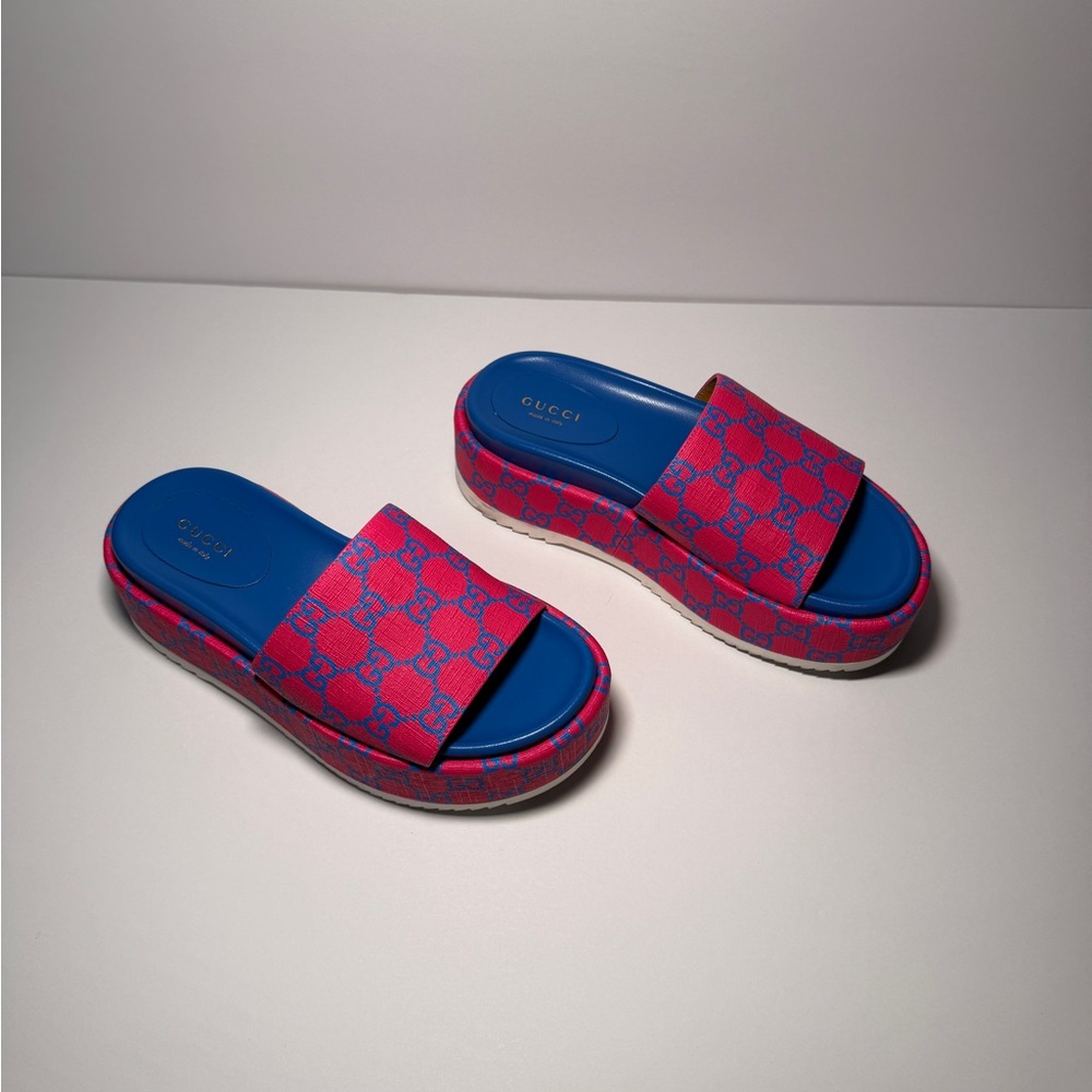 Gucci Blue and Fuchsia Logo Platform Slide Sandals
